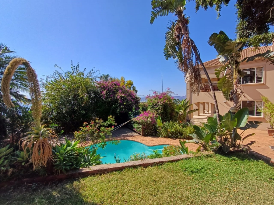 4 Bedroom Property for Sale in Kosmos North West